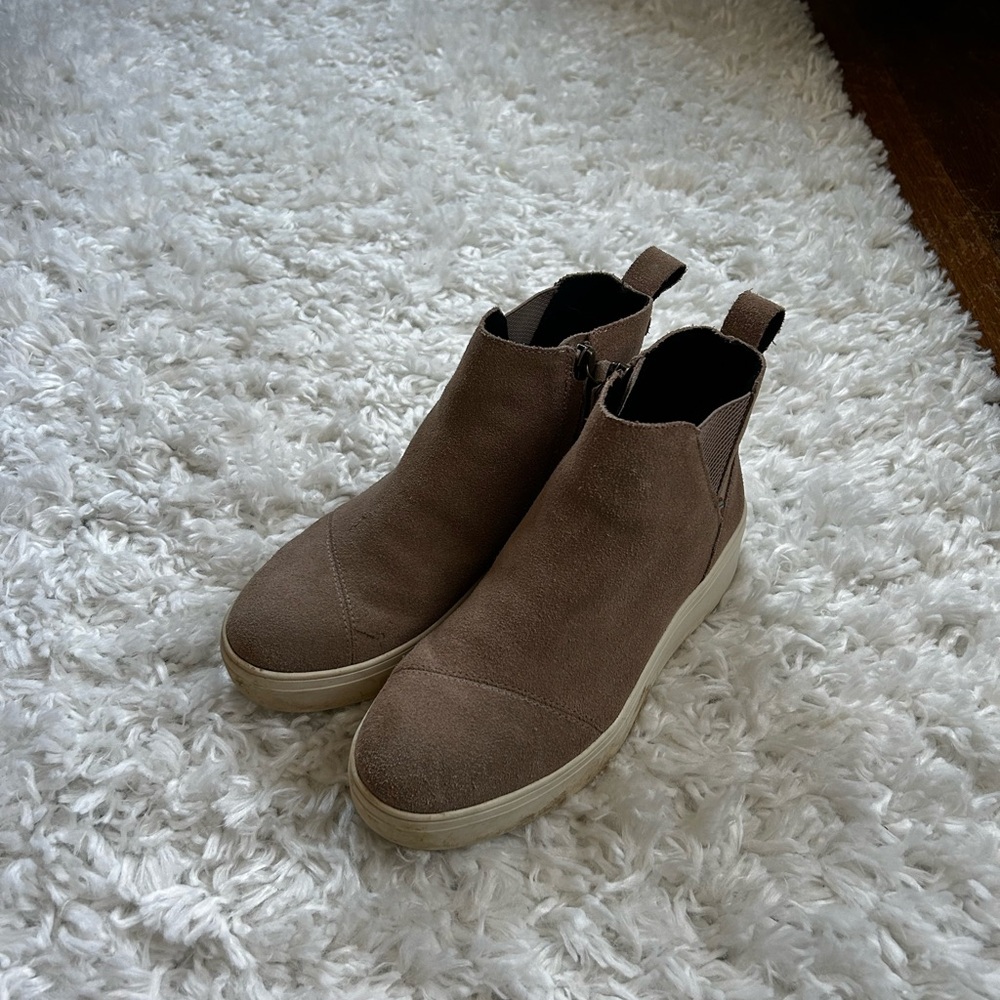 TOMS platform ankle boots